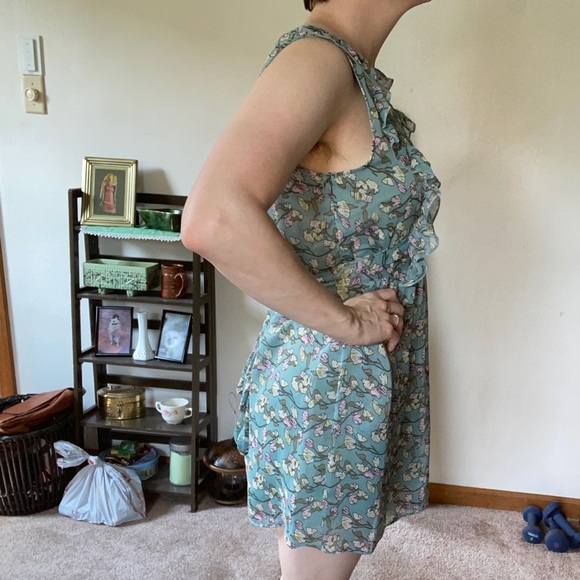 Floral Roshi Dress M/L - Picture 2 of 7